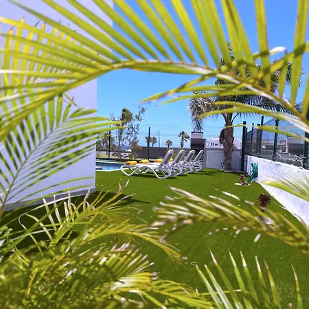 4 Red Princess - Private Heated Pool Villa *