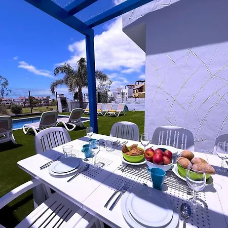 4 Red Princess - Private Heated Pool *