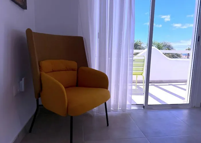 Red Princess - Private Heated Pool Villa