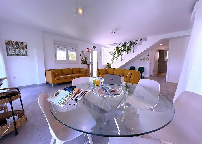 Red Princess - Private Heated Pool