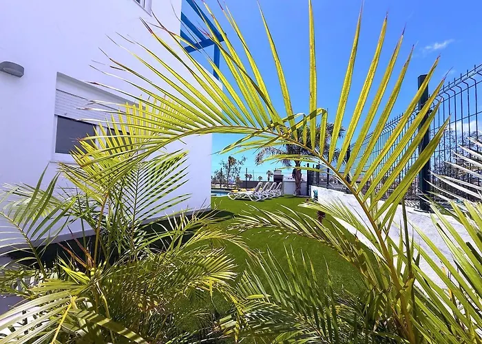 Red Princess - Private Heated Pool Villa *