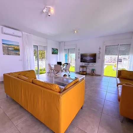 4 Red Princess - Private Heated Pool Villa