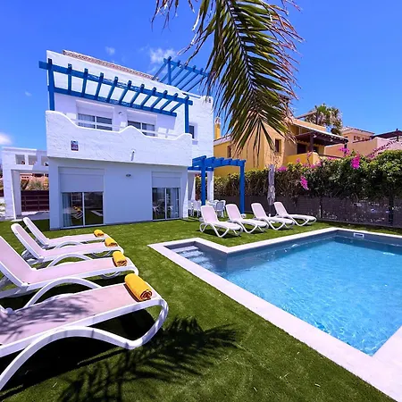 4 Red Princess - Private Heated Pool *