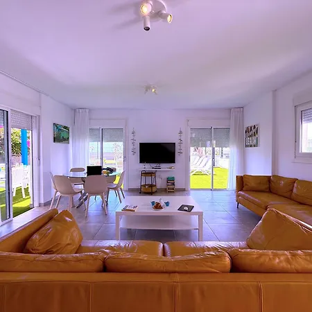 4 Red Princess - Private Heated Pool *