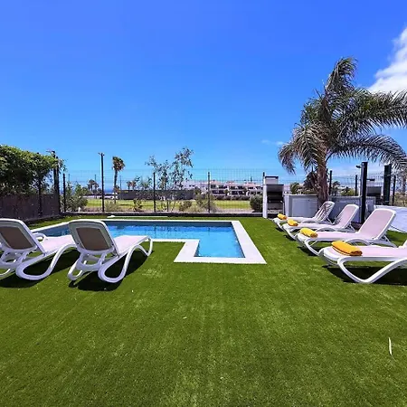 וילה Red Princess - Private Heated Pool סן מיגל דה אבונה