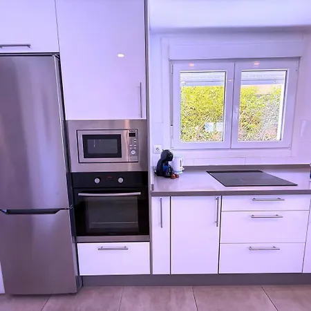 4 Red Princess - Private Heated Pool *