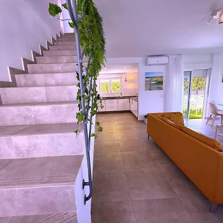 Villa 4 Red Princess - Private Heated Pool