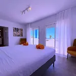 Red Princess - Private Heated Pool * 산미겔데아보나